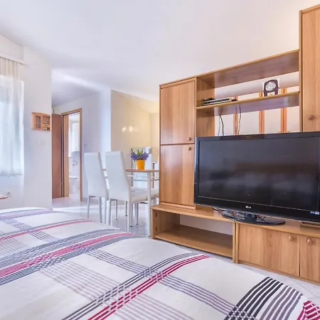 Zdenka Apartmán Medulin